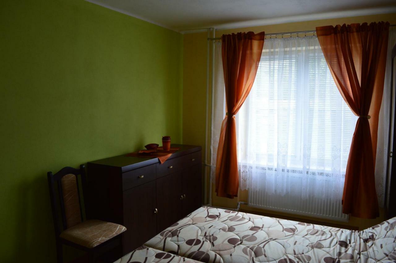 Mucin Barnabas Rusnak Ubytovanie V Sukromi מראה חיצוני תמונה